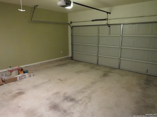 $1,950 | 137 Conway Castle Drive, New Braunfels, TX 78130