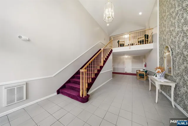 a view of entryway and hall