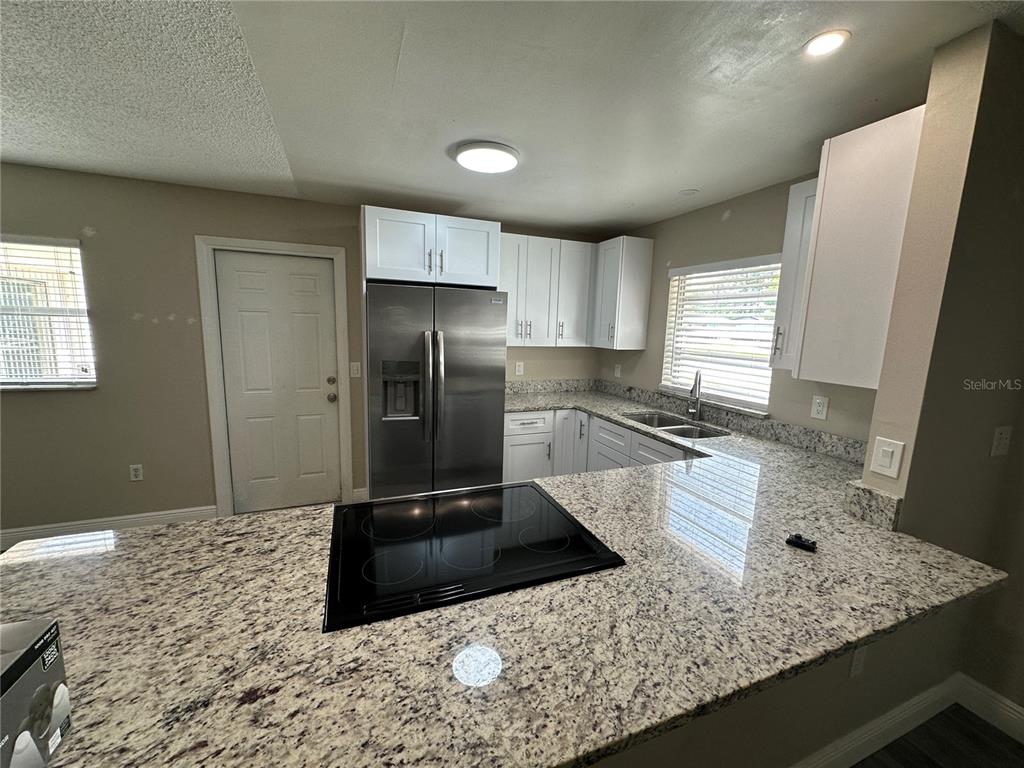 643 David Street Winter Springs, FL 32708 - Photo 4 of 24