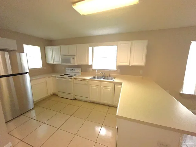 $1,450 | 7898 Heirloom Drive, Pensacola, FL 32514