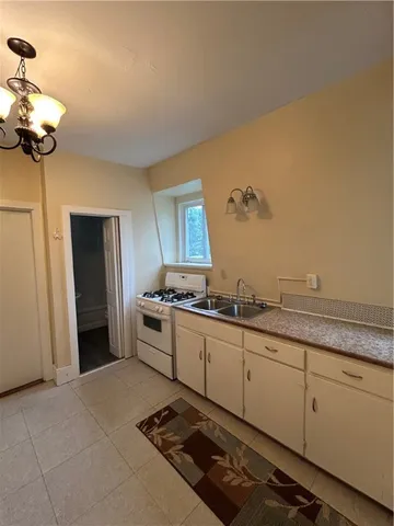 $675 | 401 Apartment 3a Maple Avenue, Elmira, NY 14904