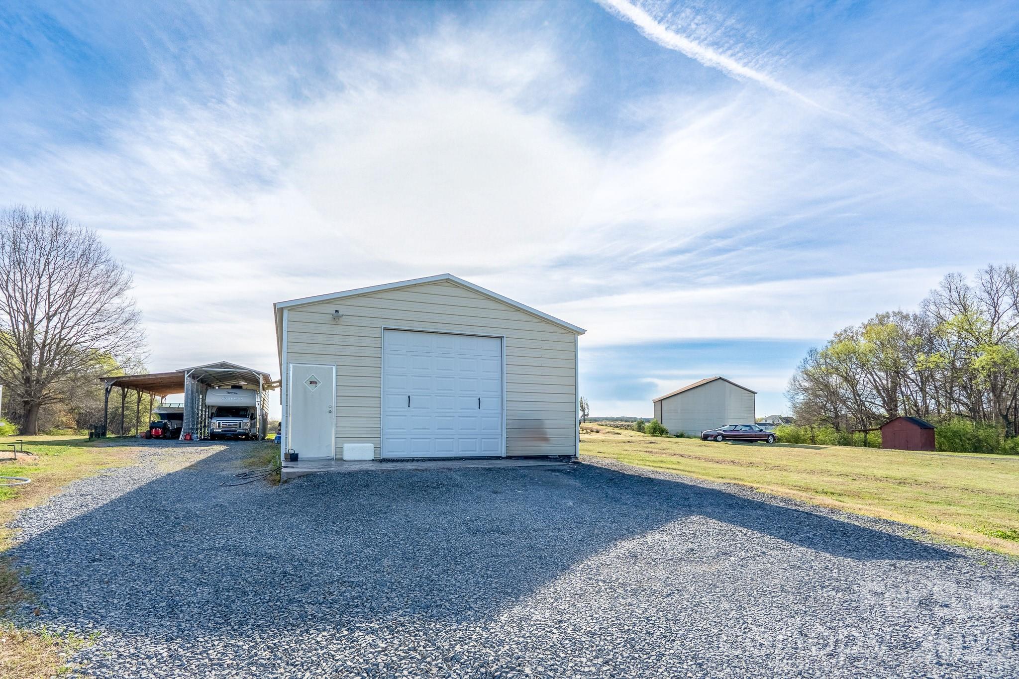 24376 Endy Road Albemarle, NC 28001 - Photo 32 of 42