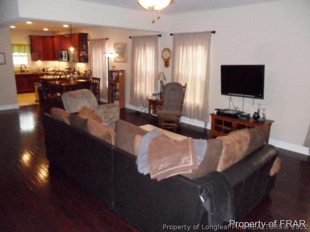 210 Pee Dee Road Aberdeen, NC 28315 - Photo 8 of 22 Gallery Image 8