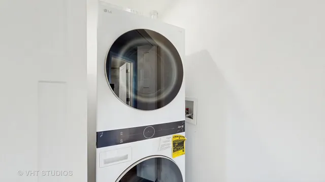 a close up view of washer and dryer