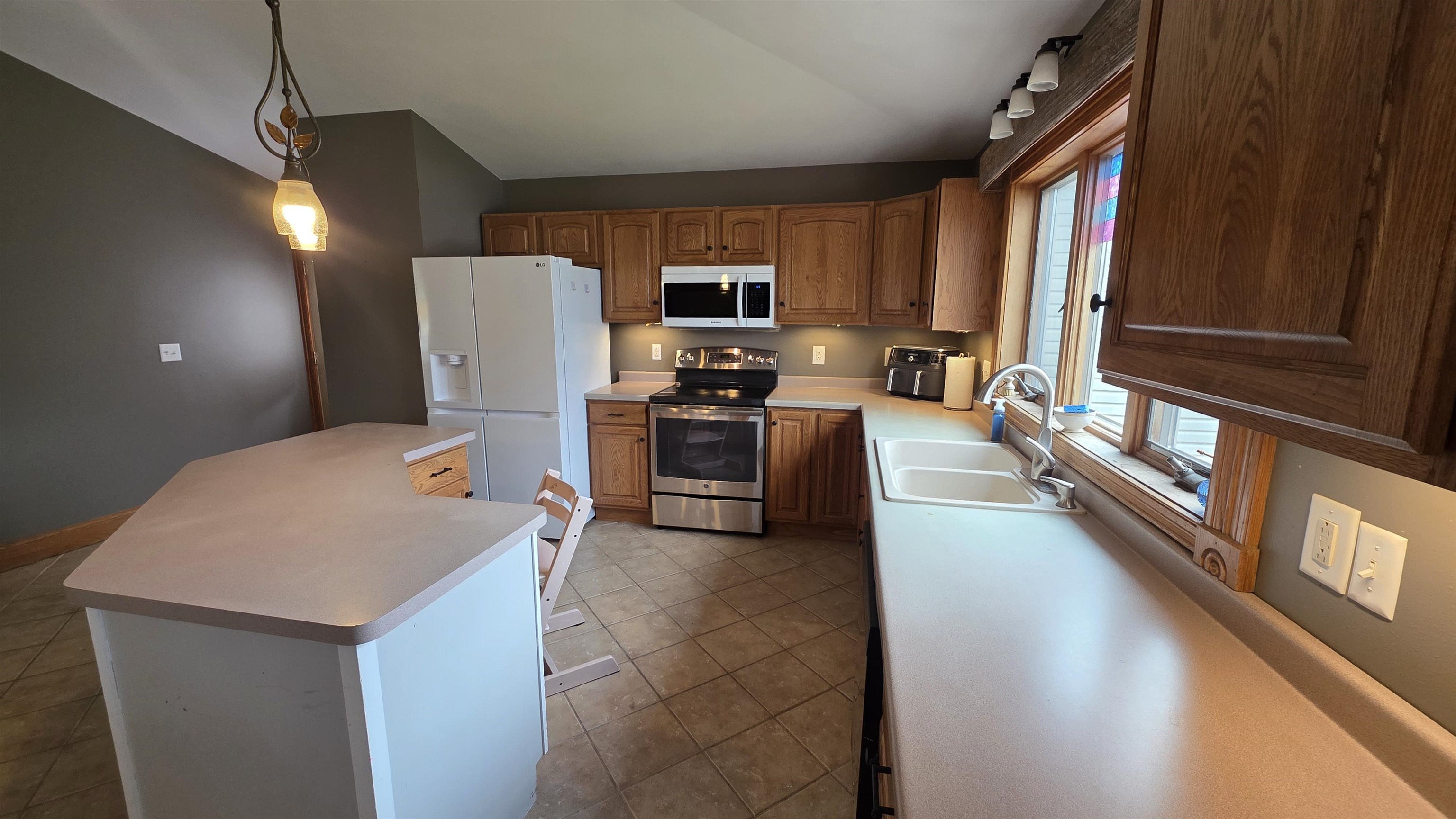 229 North Monroe Street Lancaster, WI 53813 - Photo 28 of 73