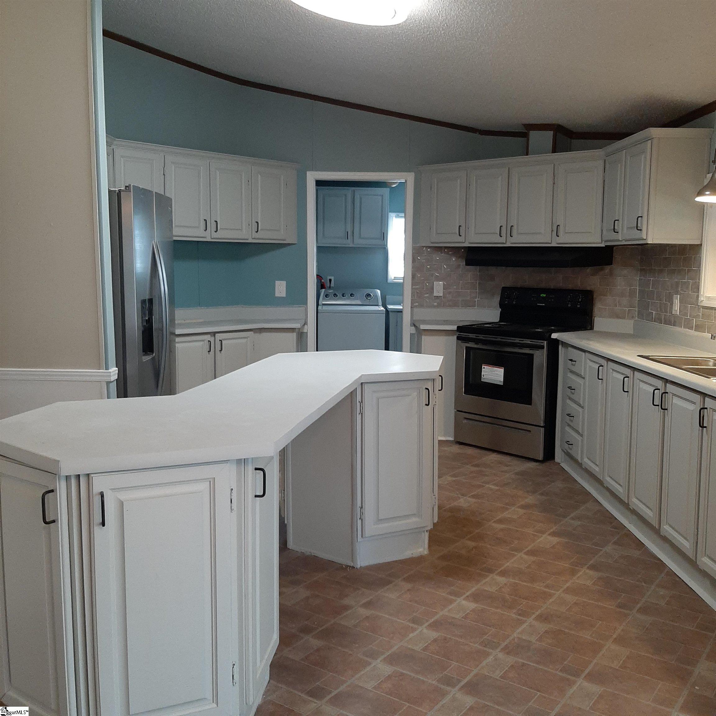 146 Chandler Road Pelzer, SC 29669 - Photo 6 of 16