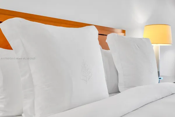 $16,500 | 1435 Brickell Avenue, Unit 3607, Miami, FL 33131