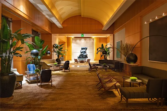 $16,500 | 1435 Brickell Avenue, Unit 3607, Miami, FL 33131