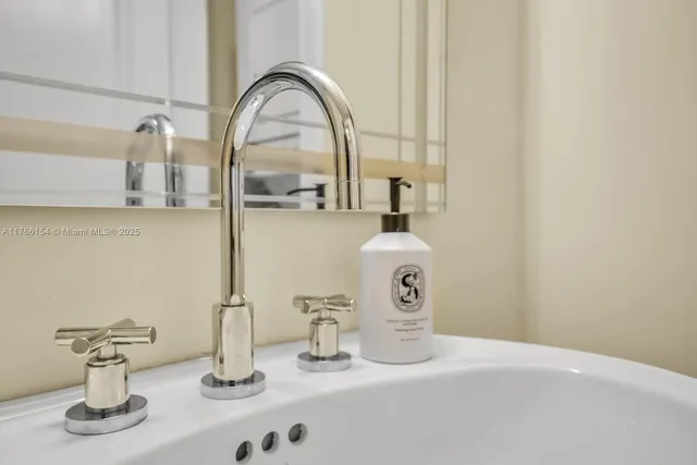 $16,500 | 1435 Brickell Avenue, Unit 3607, Miami, FL 33131