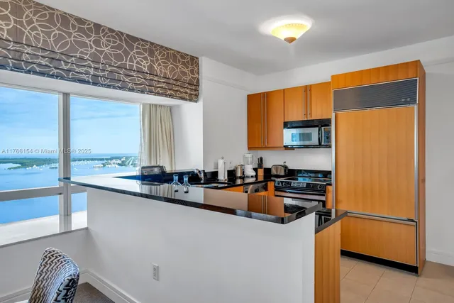 $16,500 | 1435 Brickell Avenue, Unit 3607, Miami, FL 33131