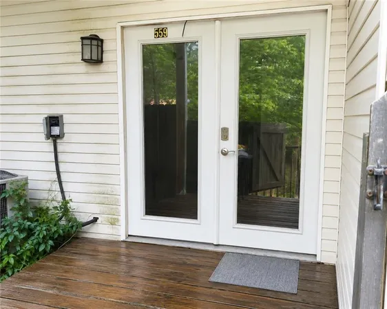 $1,000 | 559 Northridge Crossing Drive, Sandy Springs, GA 30350