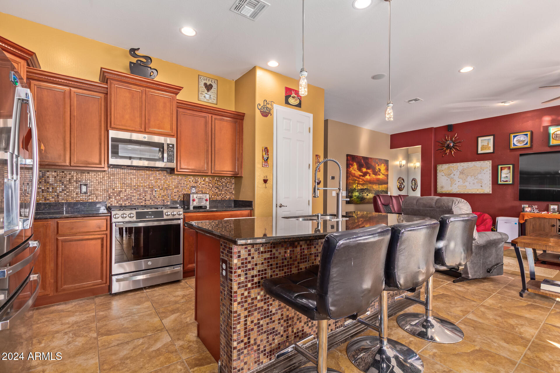 18117 West Tecoma Road Goodyear, AZ 85338 - Photo 21 of 95 0030-30 - Tecoma