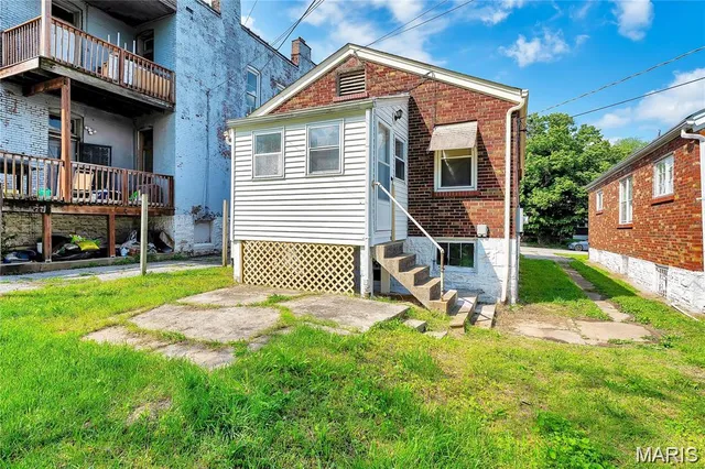 $67,500 | 4556 Carter Avenue, St. Louis, MO 63115