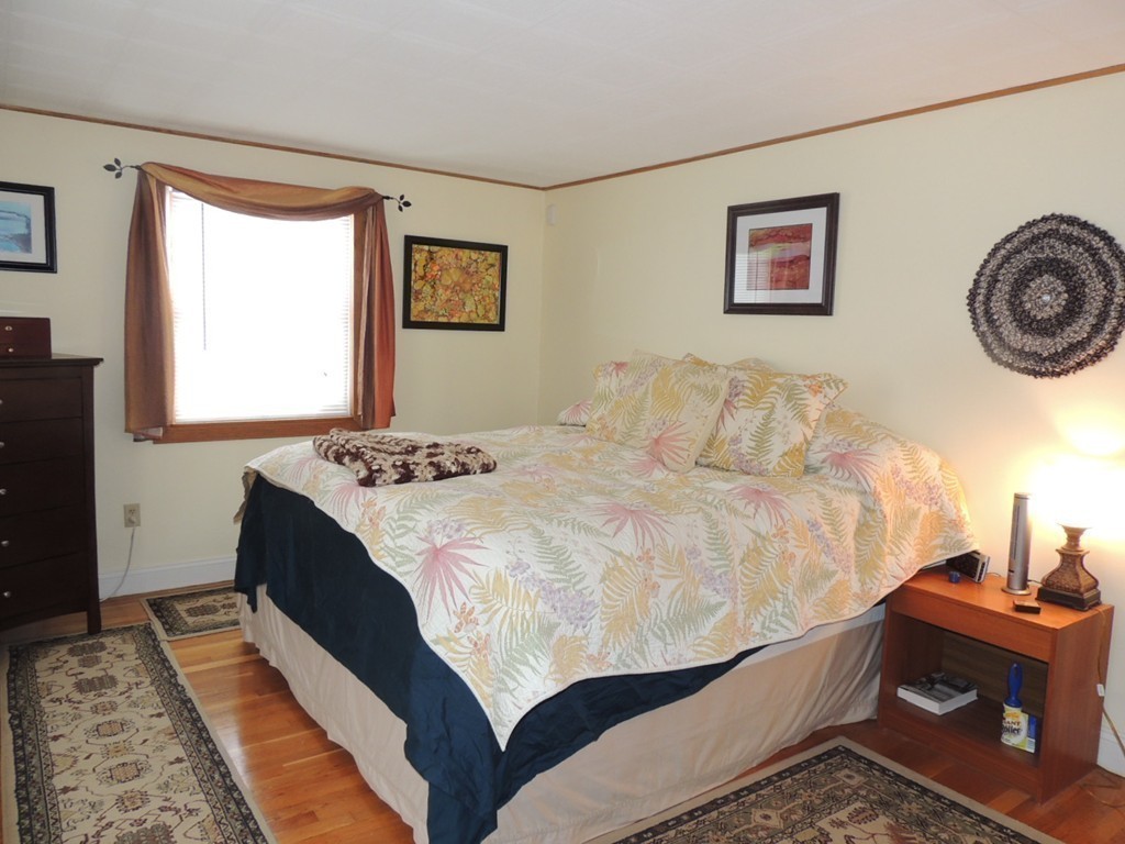 173 Topsfield Road Wenham, MA 01984 - Photo 8 of 14 Gallery Image 8
