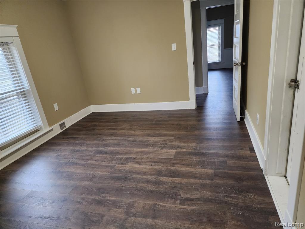 8164 Perry Road Grand Blanc, MI 48439 - Photo 7 of 21