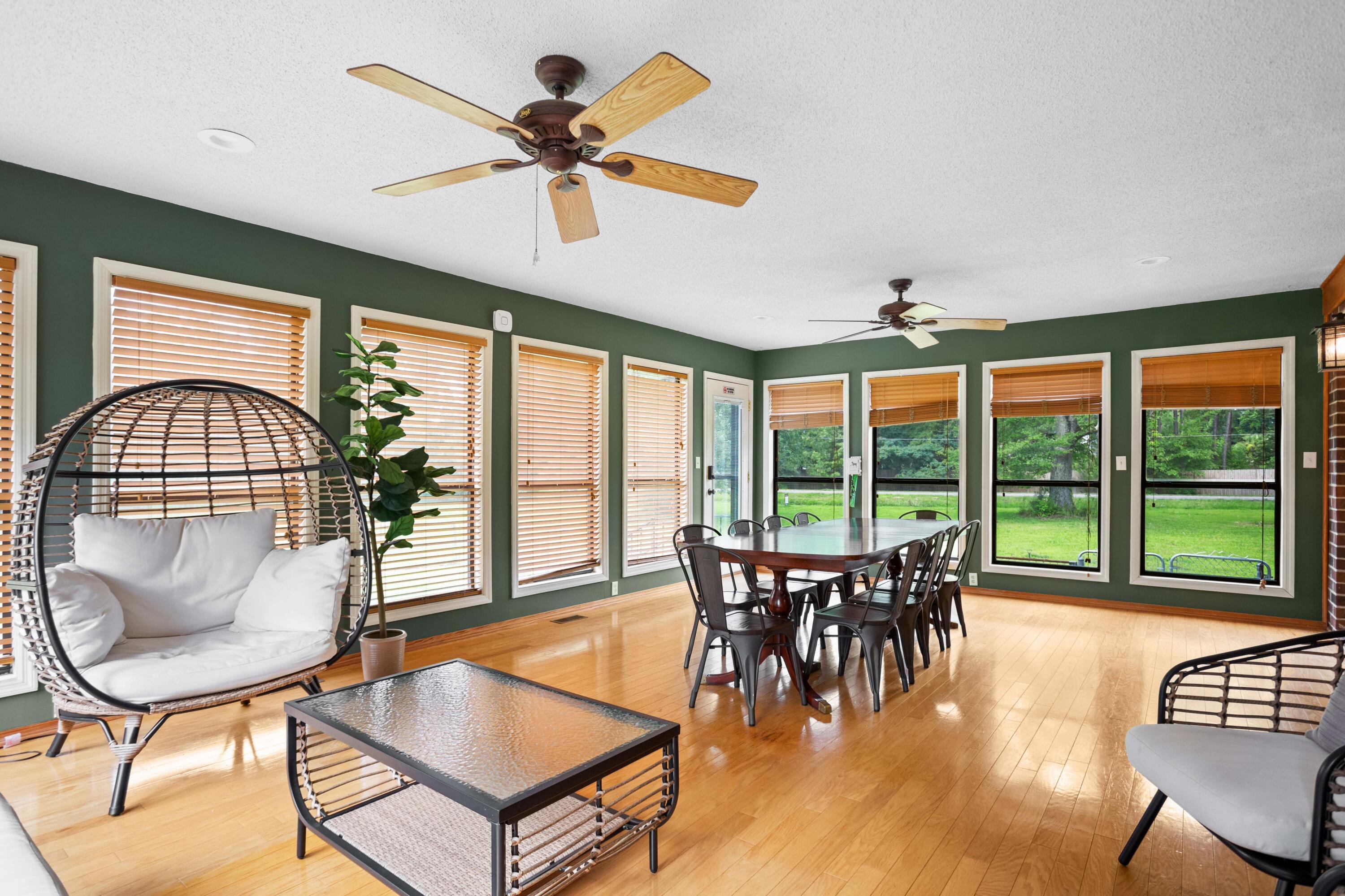 708 East Butternut Road Summerville, SC 29483 - Photo 14 of 31 708-E-Butternut-Road-16