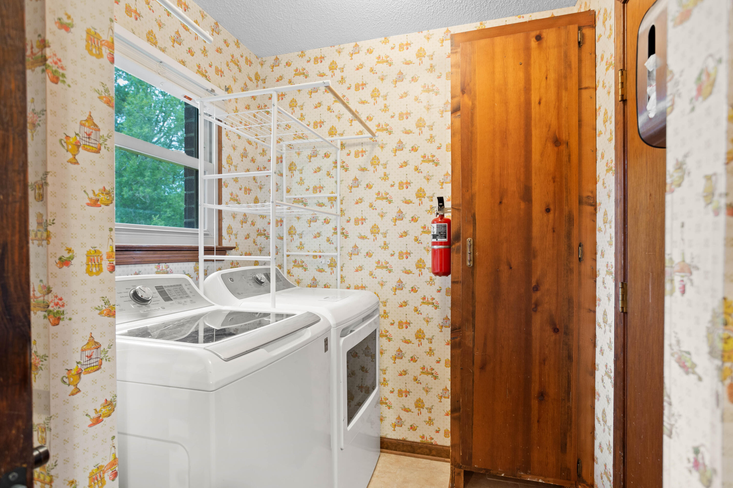 708 East Butternut Road Summerville, SC 29483 - Photo 27 of 31 708-E-Butternut-Road-30