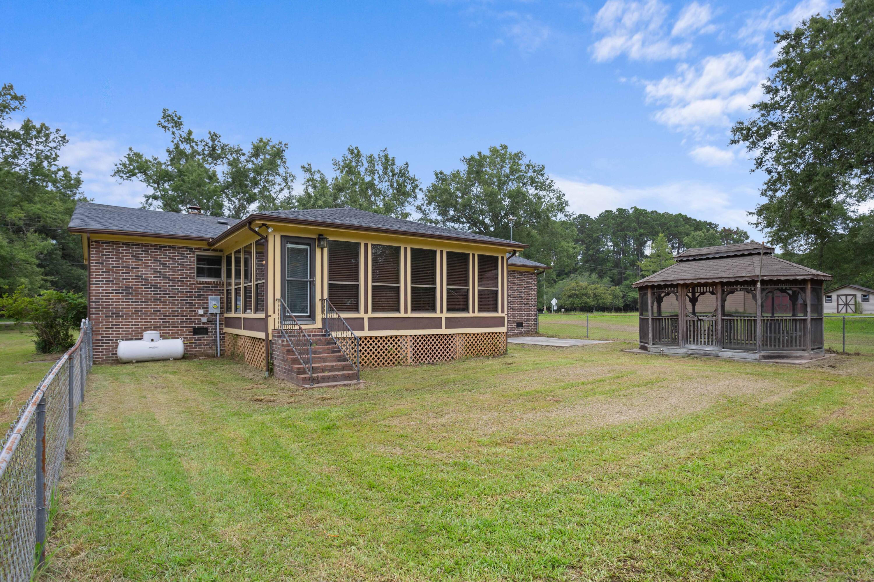 708 East Butternut Road Summerville, SC 29483 - Photo 28 of 31 708-E-Butternut-Road-31