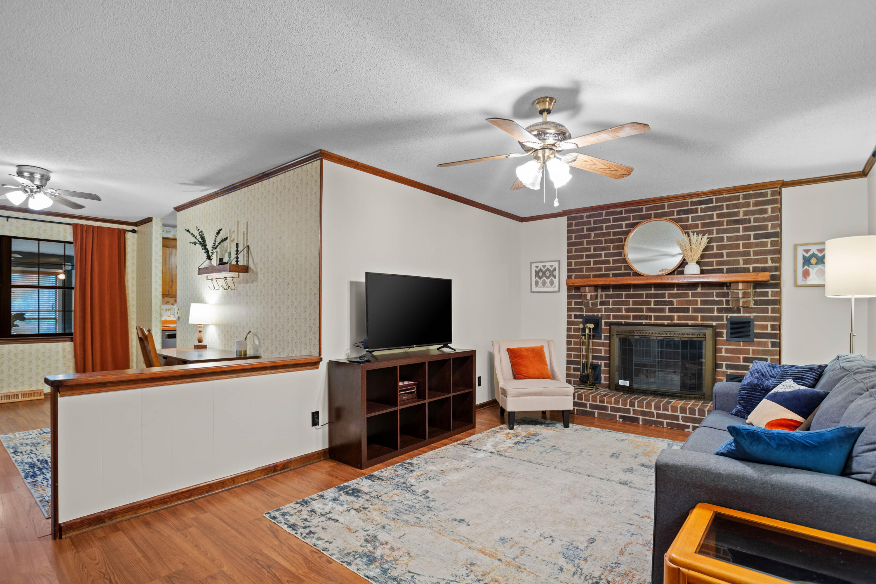 708 East Butternut Road Summerville, SC 29483 - Photo 4 of 31 708-E-Butternut-Road-6