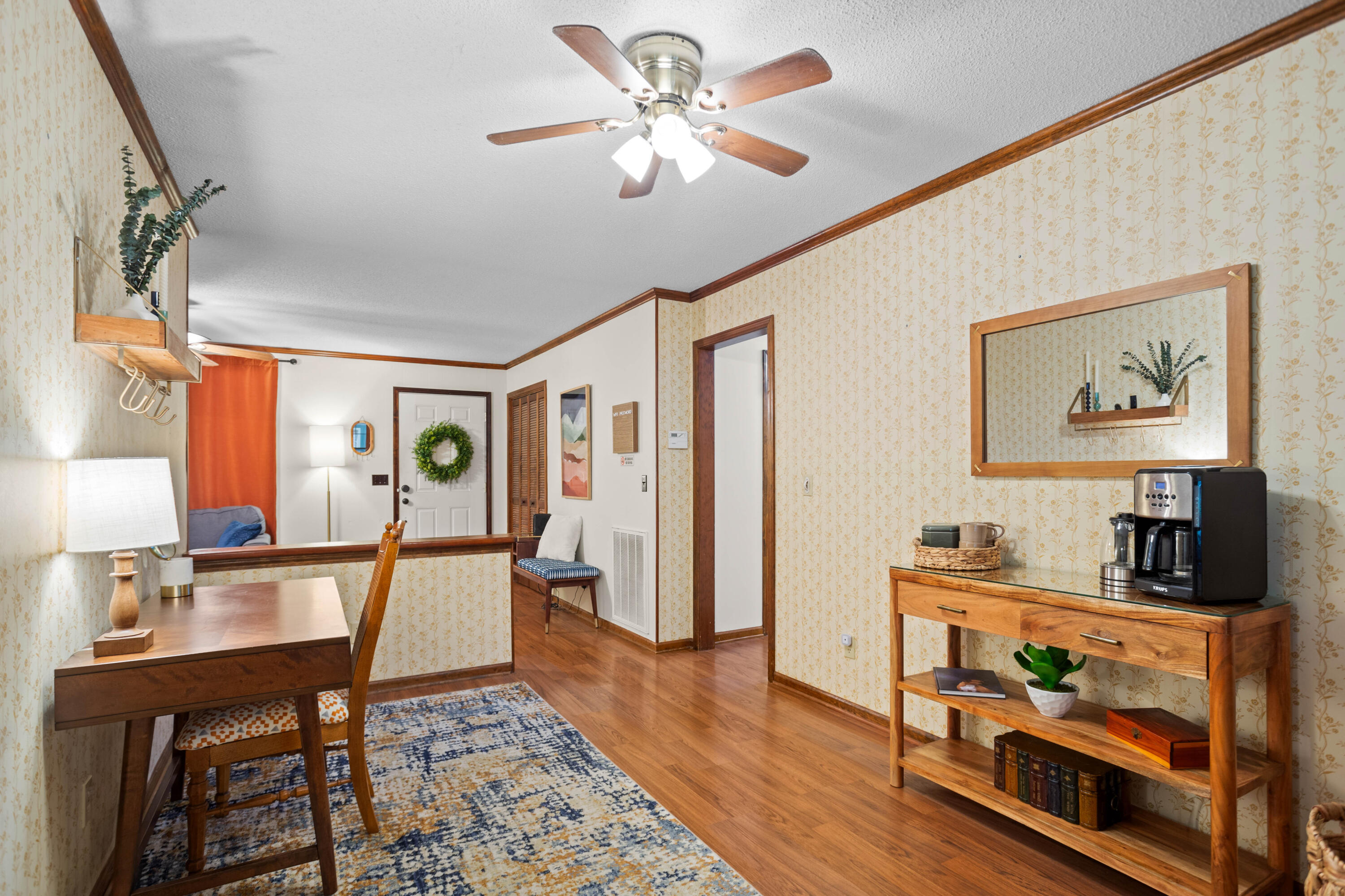 708 East Butternut Road Summerville, SC 29483 - Photo 8 of 31 708-E-Butternut-Road-10