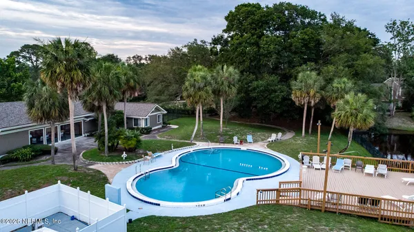$160,000 | 6197 Lake Lugano Drive, Unit 6197, Jacksonville, FL 32256