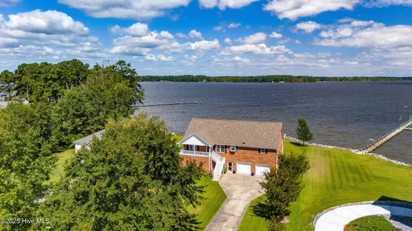 $585,000 | 804 Murphy Farm Road, Merritt, NC 28556