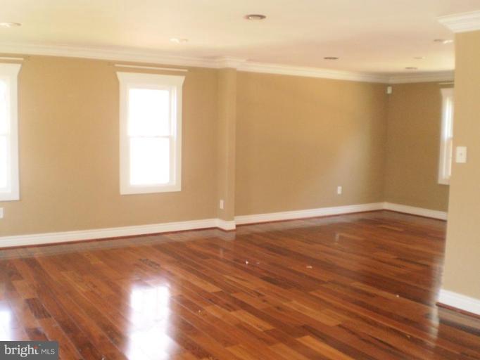 9428 Old Courthouse Road Vienna, VA 22182 - Photo 5 of 20 Dining Room
