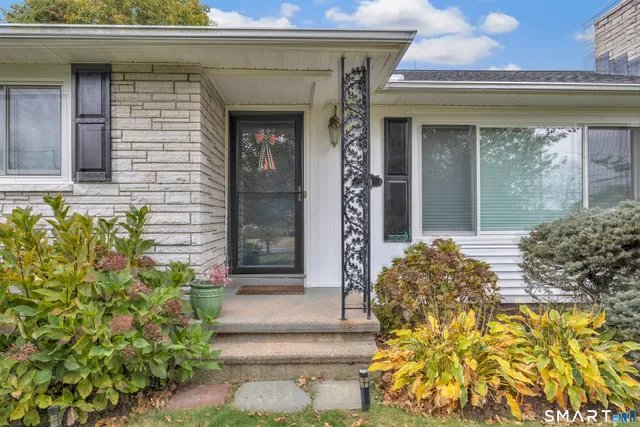 $649,900 | 144 Ripton Road, Shelton, CT 06484