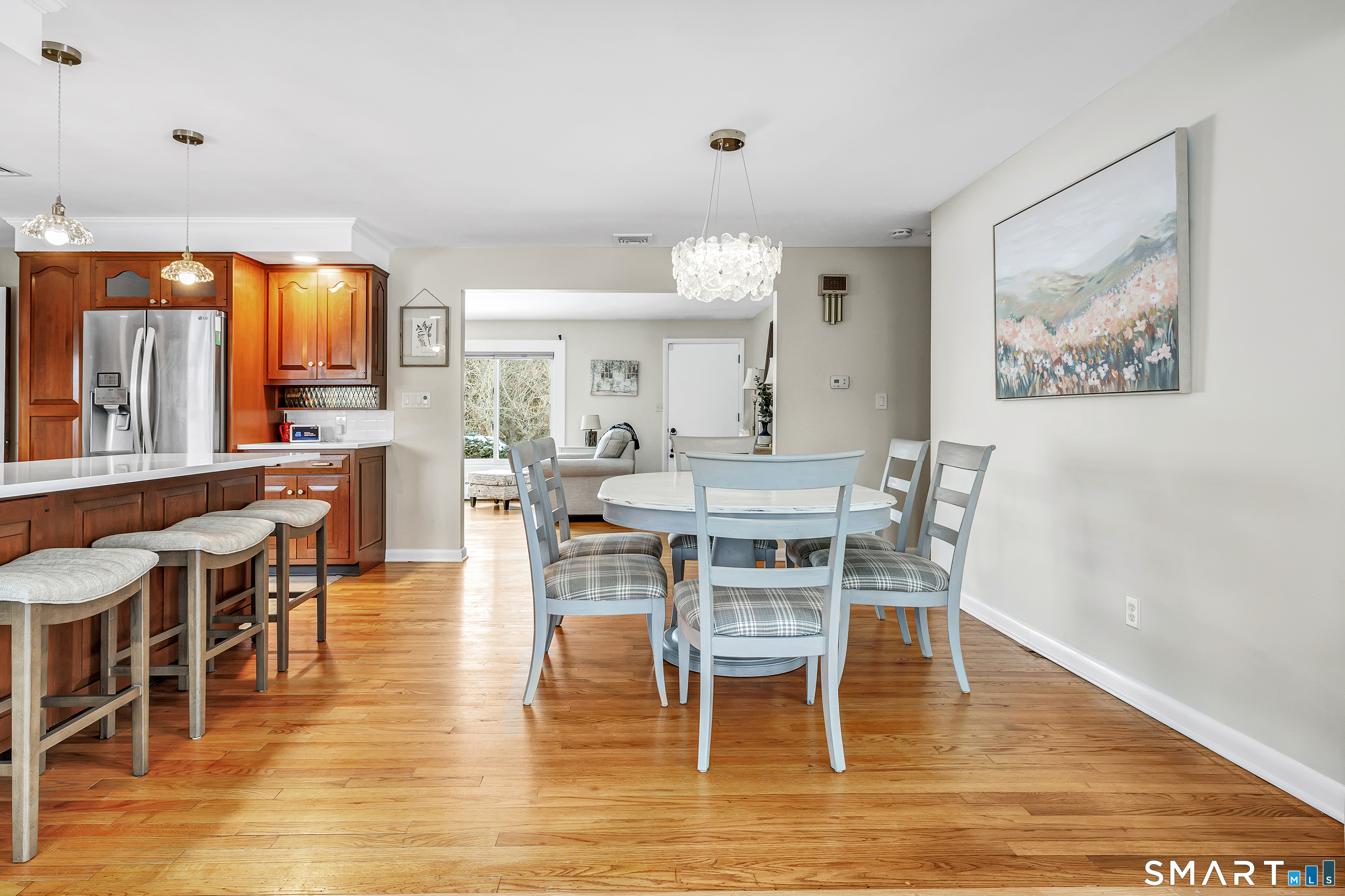 144 Ripton Road Shelton, CT 06484 - Photo 6 of 40