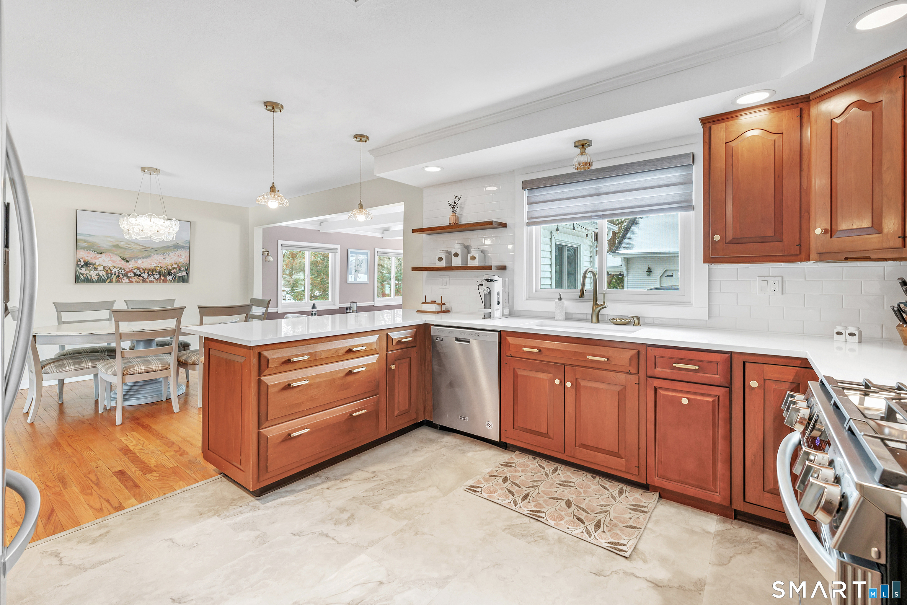 144 Ripton Road Shelton, CT 06484 - Photo 8 of 40