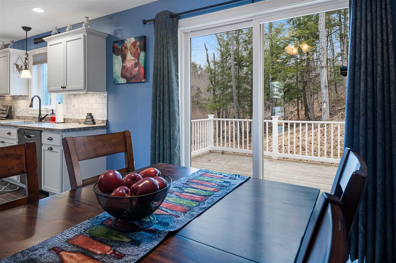 1725 Highway 119 Rindge, NH 03461 - Photo 11 of 28