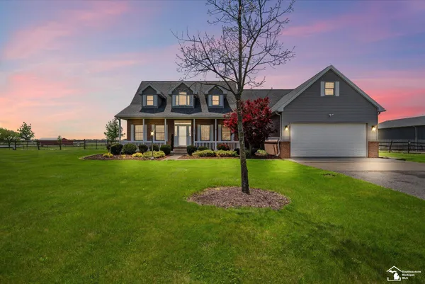$749,900 | 8911 Schroeder Road, Riga, MI 49276