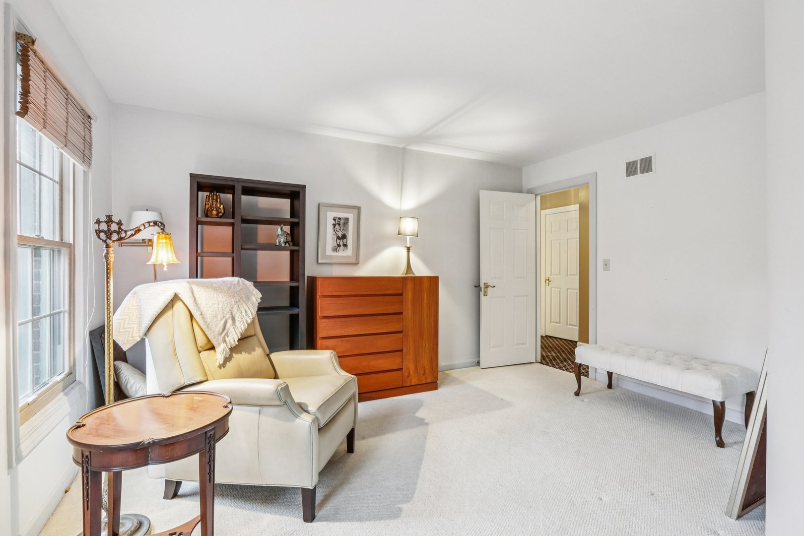 19 Landmark Street, Unit 19 Northfield, IL 60093 - Photo 30 of 50 a bedroom with furniture and a closet