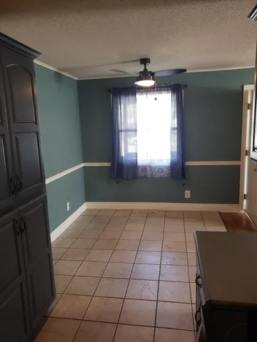 $95,000 | 1712 North B Street, Wellington, KS 67152