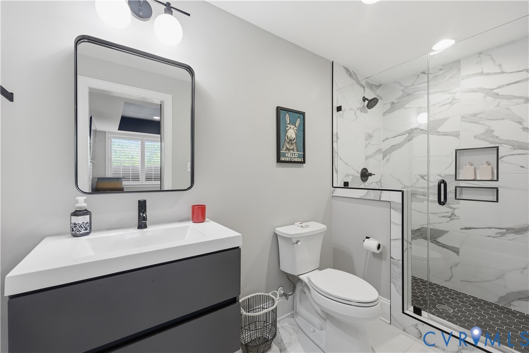 14849 Elliot Ridge Way Glen Allen, VA 23059 - Photo 35 of 78 Full Bathroom in Basement