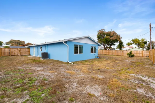 $449,000 | 5783 Southeast Mercedes Avenue, Stuart, FL 34997