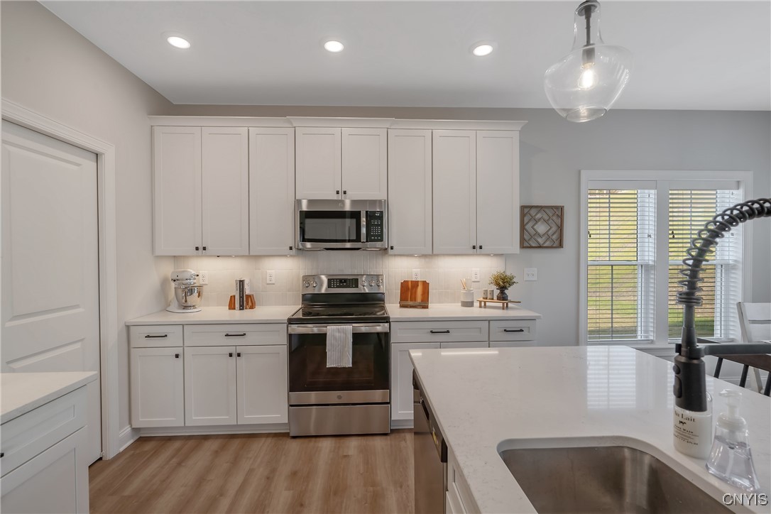 5952 Venus Path Camillus, NY 13209 - Photo 19 of 44