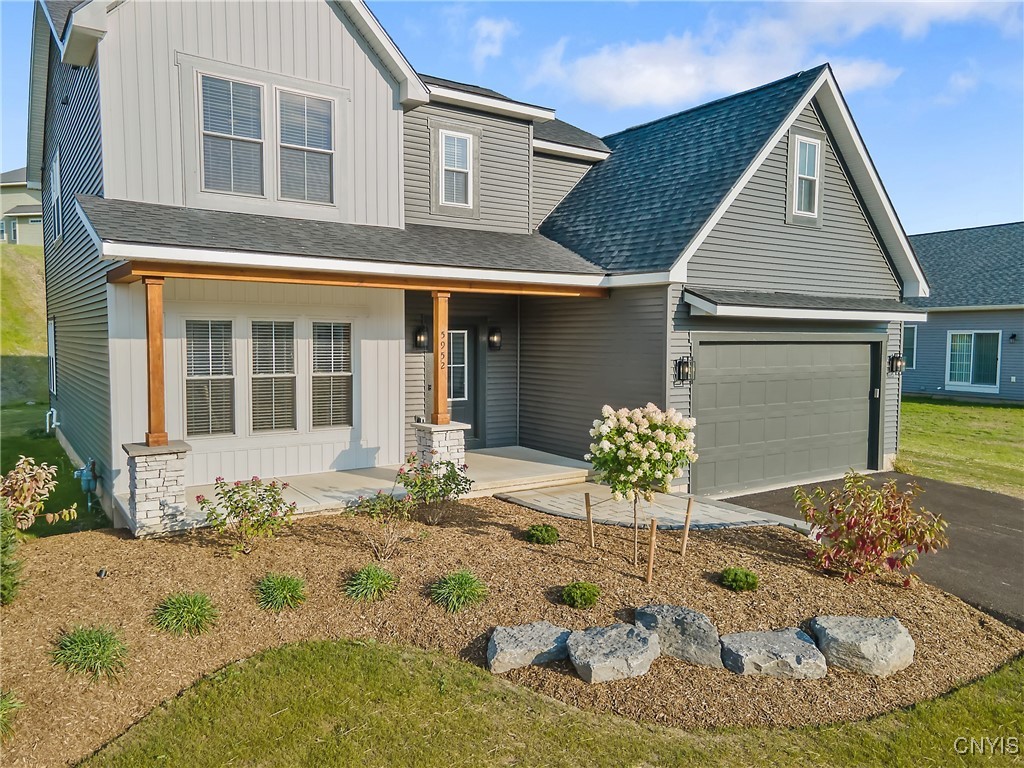 5952 Venus Path Camillus, NY 13209 - Photo 3 of 44