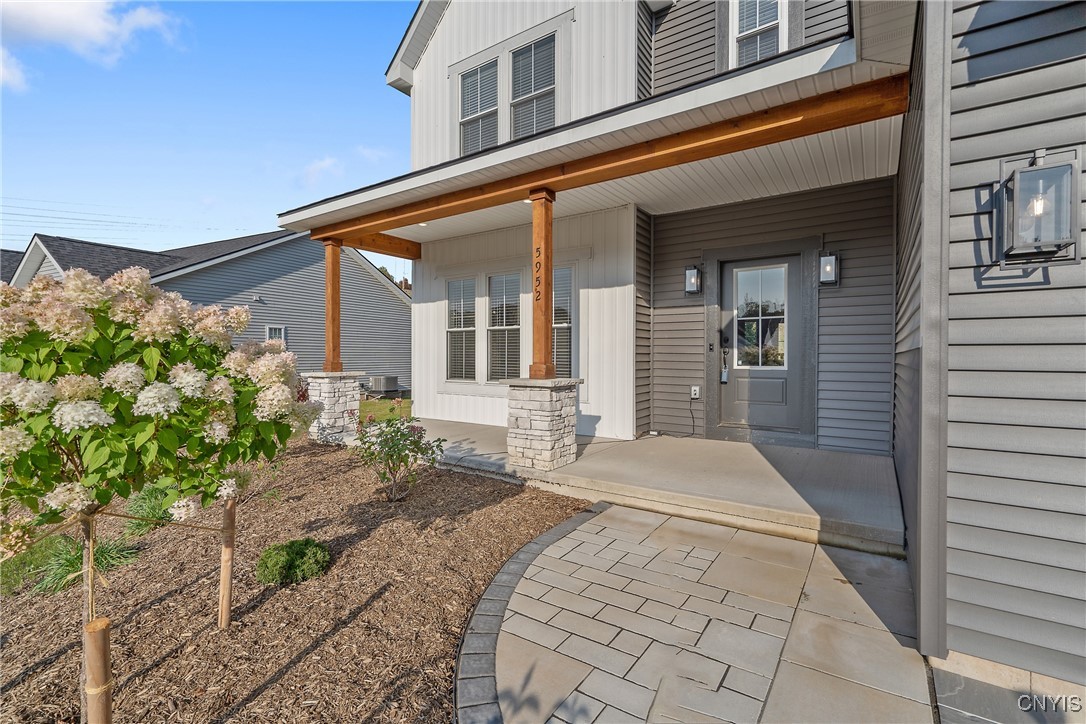 5952 Venus Path Camillus, NY 13209 - Photo 5 of 44