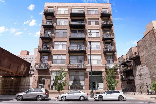 $2,795 | 1528 South Wabash Avenue, Unit 208, Chicago, IL 60605