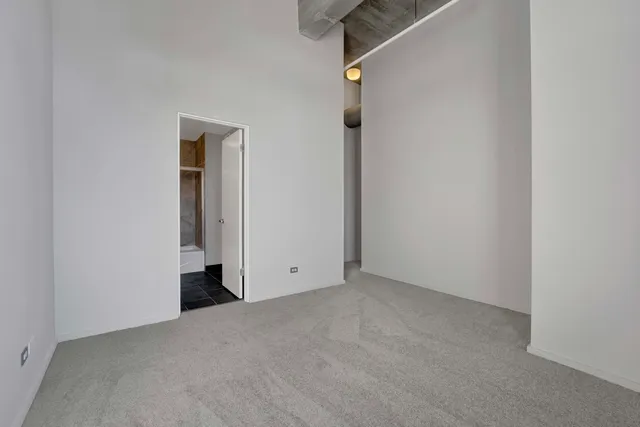 $2,795 | 1528 South Wabash Avenue, Unit 208, Chicago, IL 60605