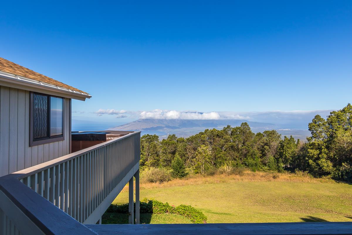 395 Middle Road Kula, HI 96790 - Photo 14 of 30 a view of a balcony with an ocean