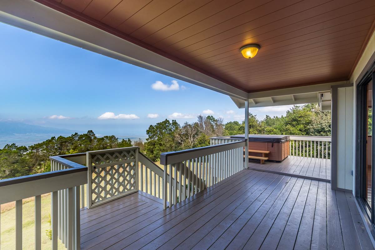 395 Middle Road Kula, HI 96790 - Photo 7 of 30 a view of a balcony with wooden floor
