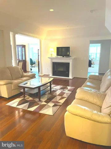 $3,400 | 7401 Travertine Drive, Unit 302, Baltimore, MD 21209