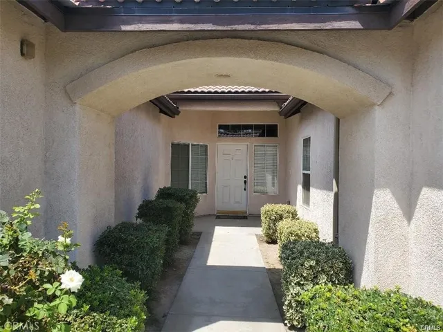 $2,600 | 11110 Snowcreek Falls Avenue, Bakersfield, CA 93312