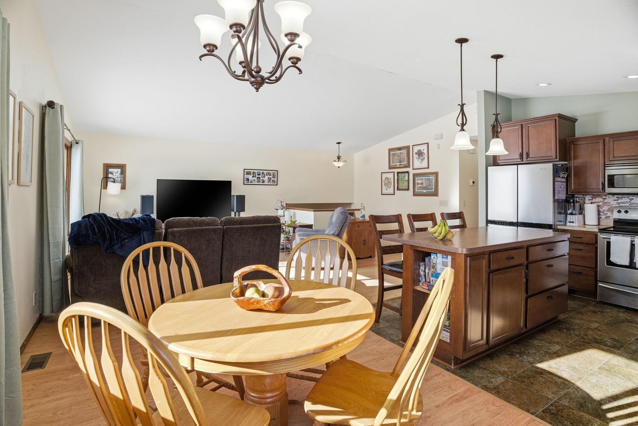 2225 Old Post Road Independence, MN 55359 - Photo 18 of 63