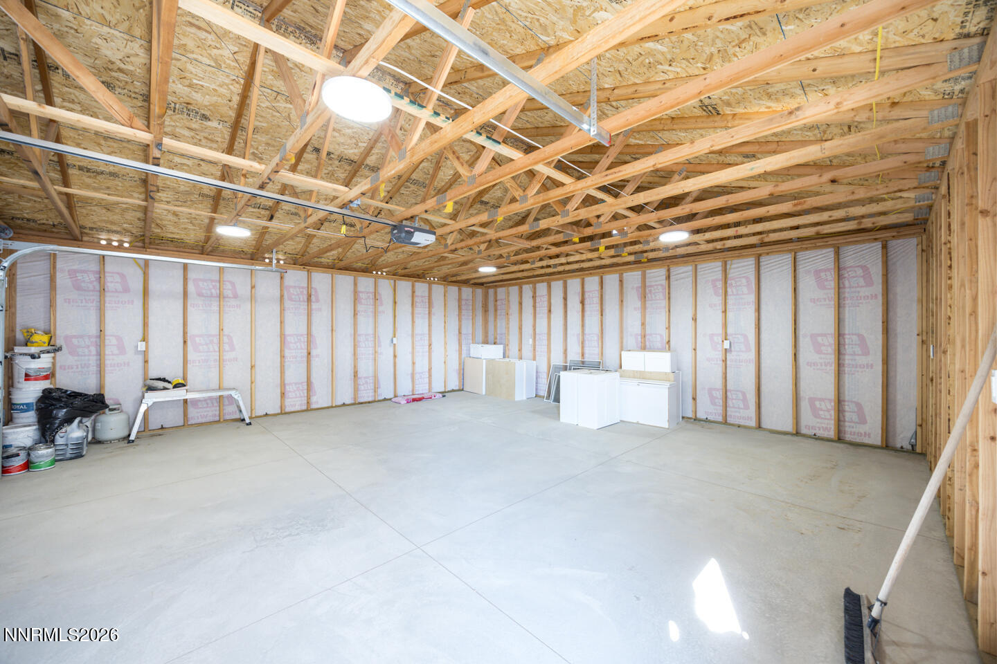 6312 Sierra Way Fallon, NV 89406 - Photo 16 of 20 a view of an empty room