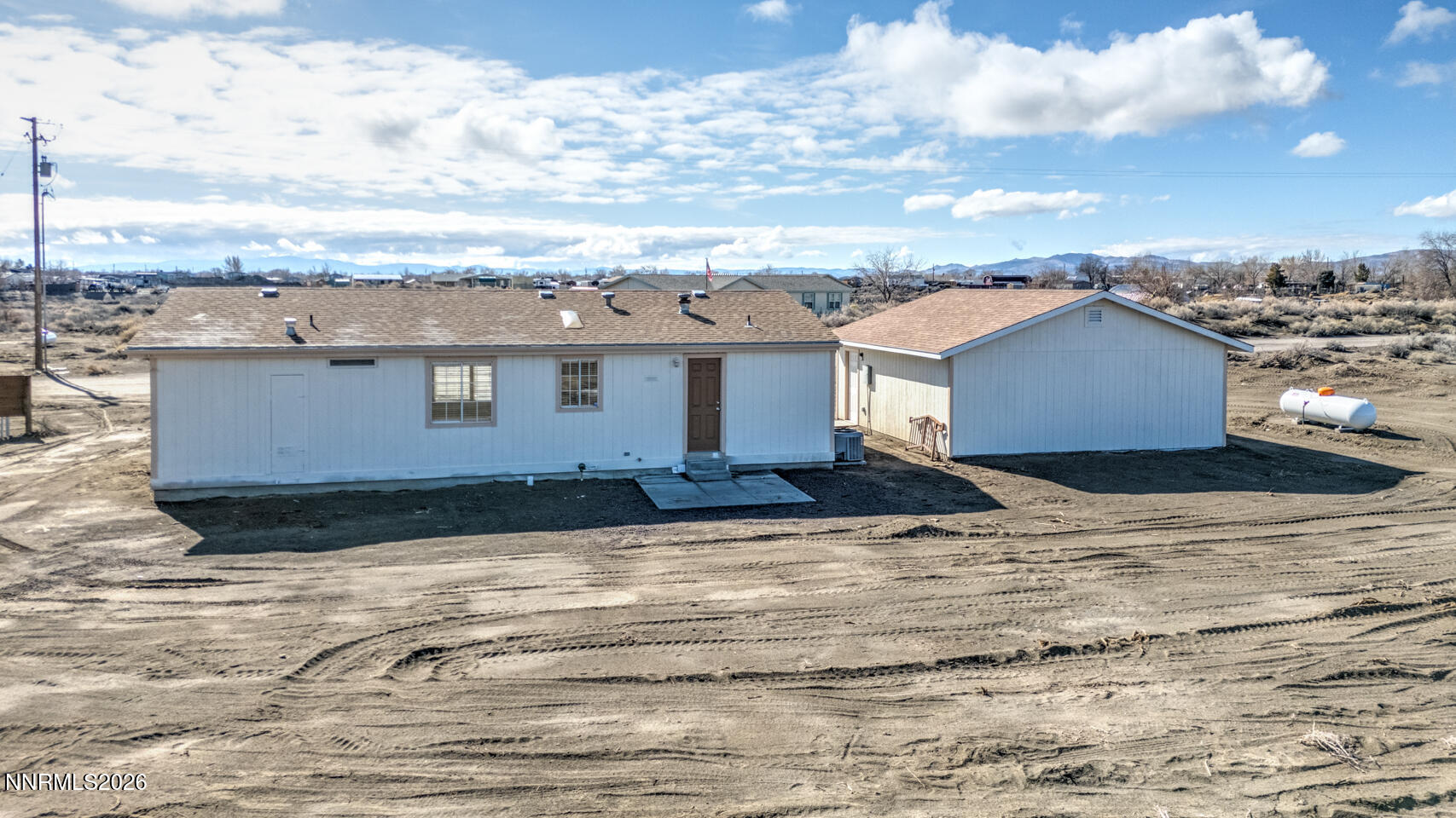 6312 Sierra Way Fallon, NV 89406 - Photo 18 of 20 a view of a terrace