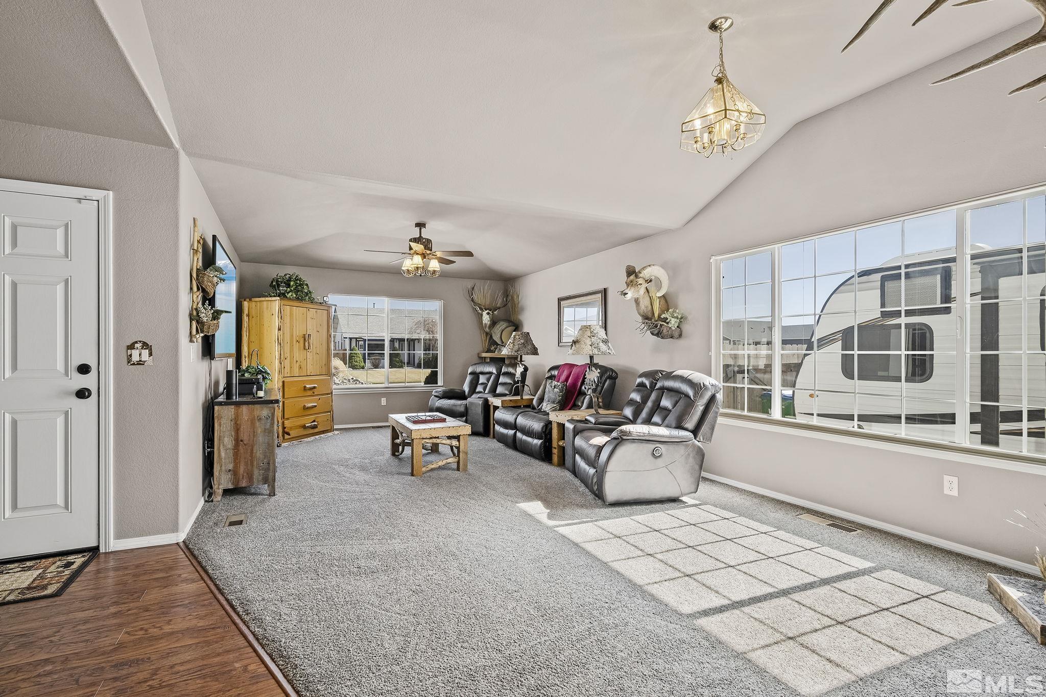 2425 Pileus Road Sparks, NV 89441 - Photo 4 of 18 Photo 4