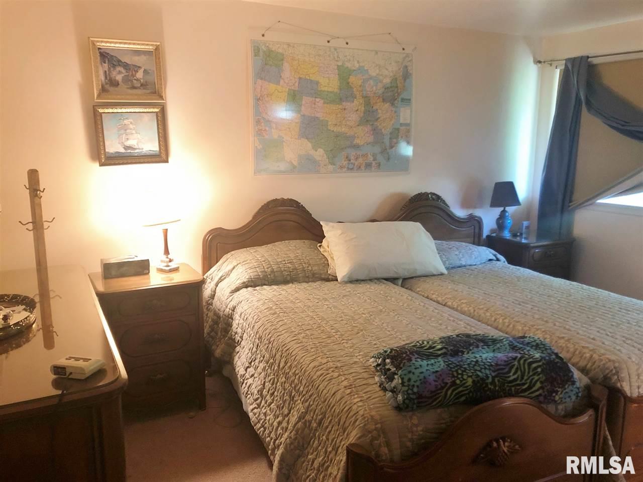1003 Kingsbury Road Washington, IL 61571 - Photo 13 of 24 Gallery Image 13